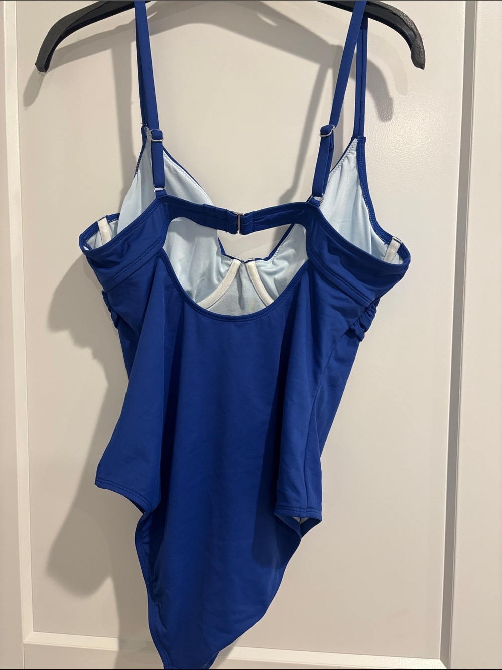 CupShe Women’s One Piece Tummy Contouring Swimsuit Large - Picture 6 of 6